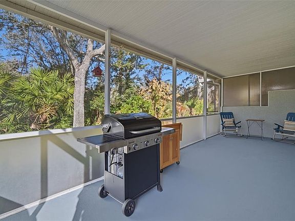 3rd image of 6057 Sandhill Ridge Dr