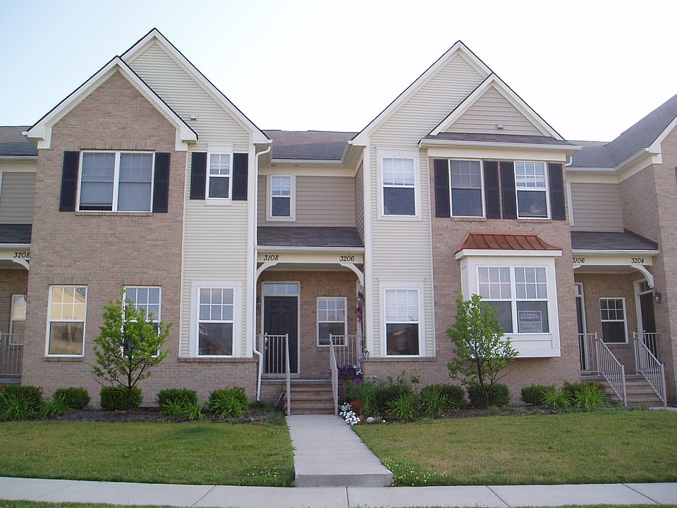 1st image of 3206 Paradise Trl #29