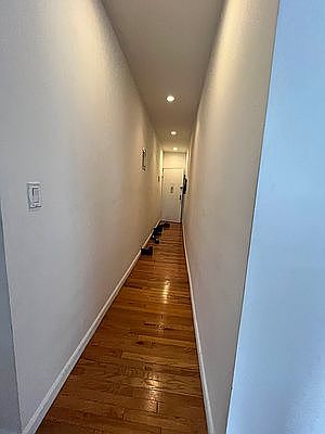 5th image of 30-14 33rd St #4E
