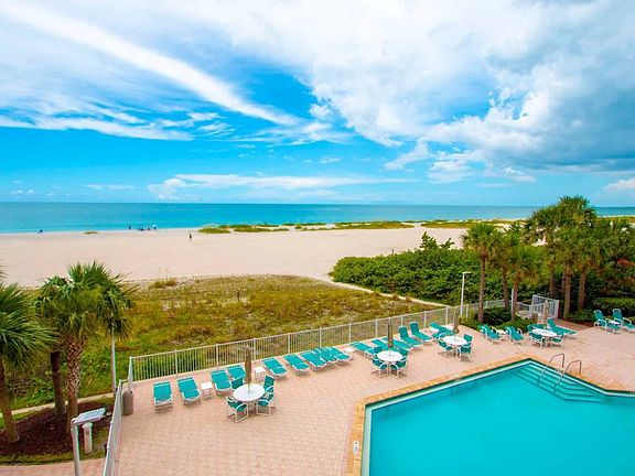 3rd image of 1310 Gulf Blvd #302