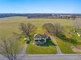 1049 McIvor Rd, Phelps, NY 14532