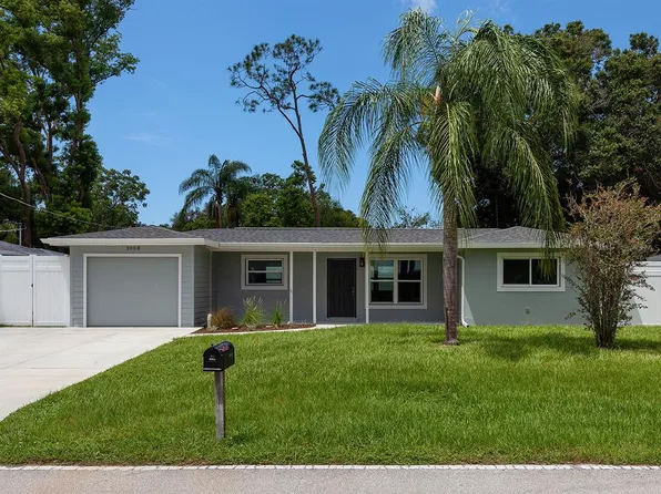 3008 Cambridge Dr, Sarasota, FL 34232