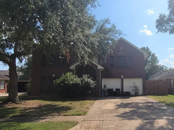 1904 N Mission Cir, Friendswood, TX 77546