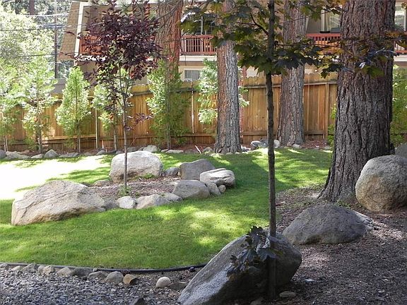 3rd image of 870 Southwood Blvd #2