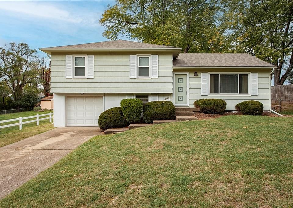 1st image of 4008 Crescent Ave
