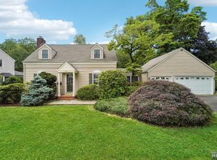 340 Northern Pkwy, Ridgewood, NJ 07450