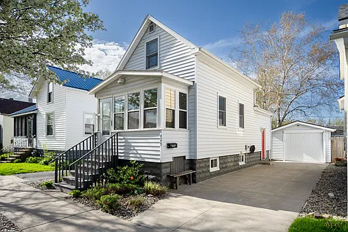 429 Jackson Ave Photo 1
