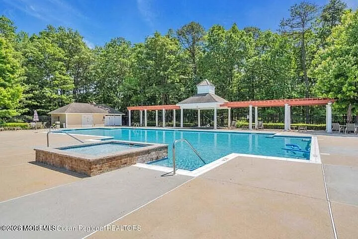 523 Sophee Ln #1000 — Photo 16