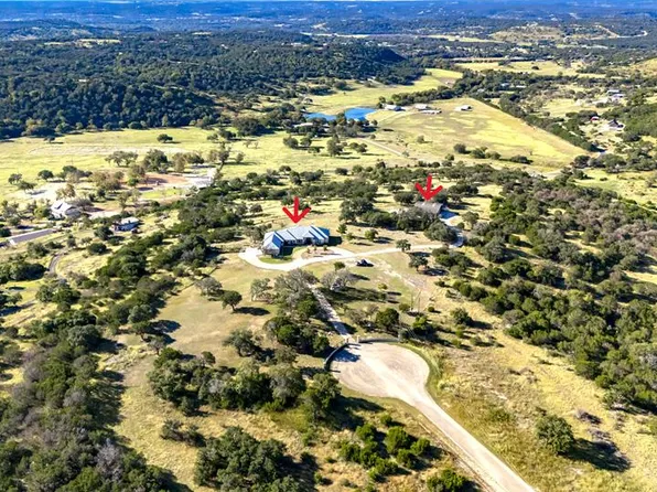 100 Sedalia Trl, Ingram, TX 78025