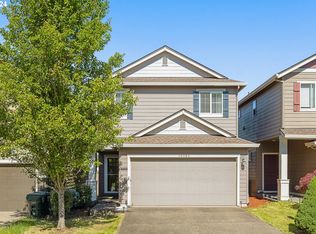 10063 NW Curtis St, North Plains, OR 97133