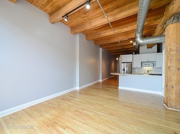 5th image of 728 W Jackson Blvd APT 518
