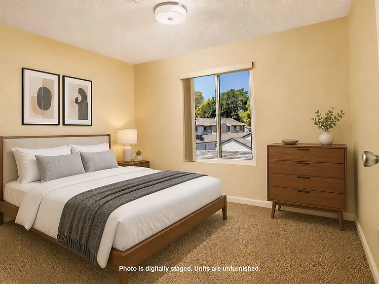 Creekside Village Apartments — Photo 11