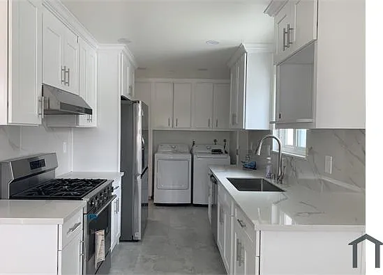 3778 Gail Dr — Photo 3