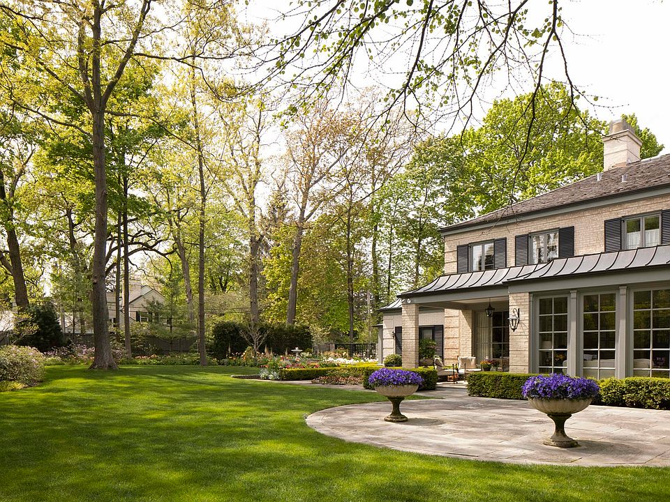 855 Barberry Ln, Lake Forest, IL 60045 | Zillow