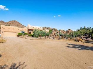 19255 S Gold Mine Rd, Yucca, AZ 86438