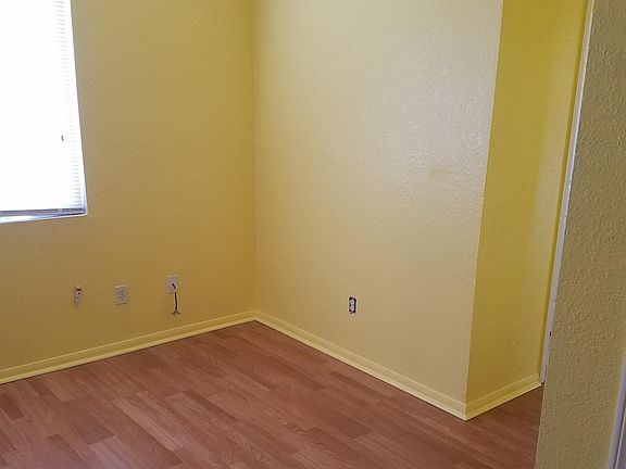 3rd image of 7144 Barberry Ave
