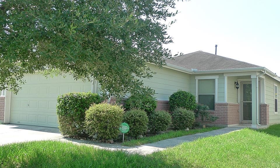 1st image of 2638 Skyview Glen Ct