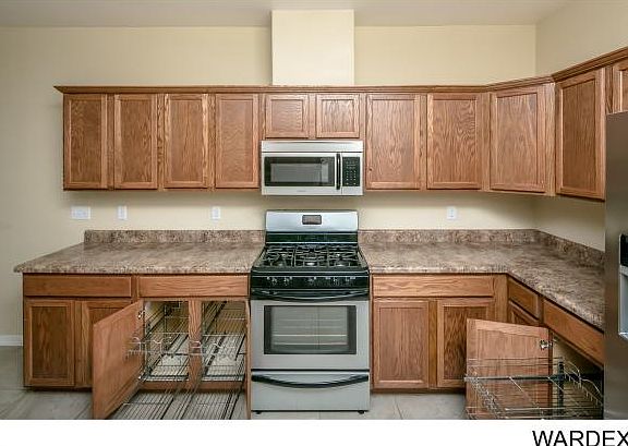5th image of 3965 E McVicar Ave