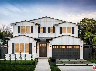 12207 Hesby St, Valley Village, CA 91607