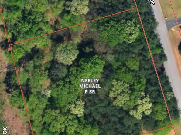 203 Ferncliff Dr, Greenwood, SC 29649