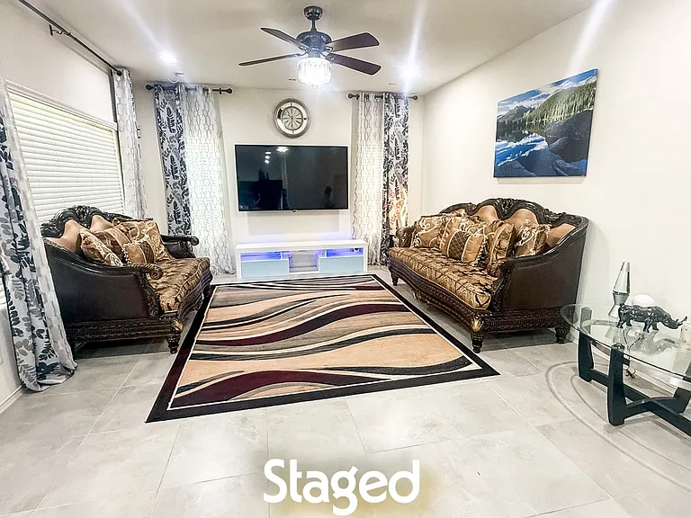 1829 W Spur Dr — Photo 9