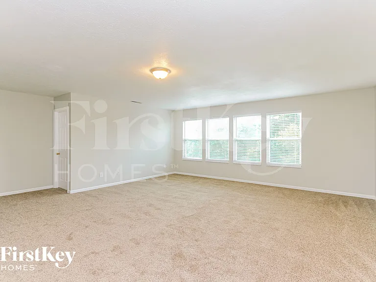 6802 Harriet Dr — Photo 7