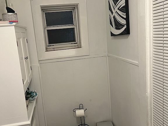 5th image of 23 Morton St