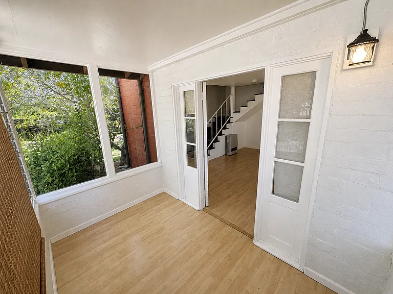 406 S Signal St #A — Photo 5