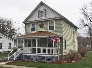 60 S Maple St, Warsaw, NY 14569