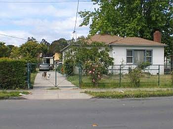 2nd image of 22 S Humboldt St