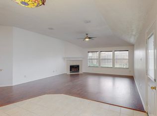 1549 Shannon Dr, Lewisville, TX 75077