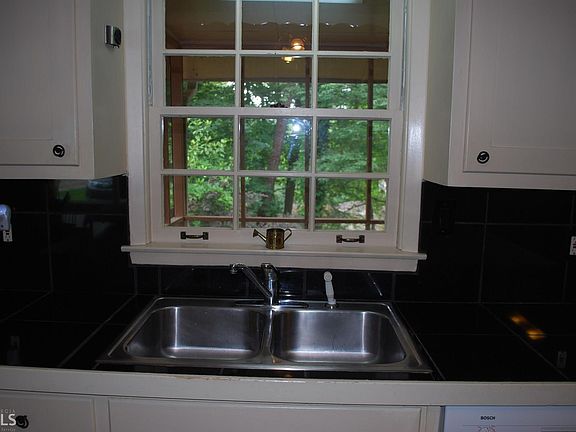 3rd image of 2965 Applewood Ct NE #0