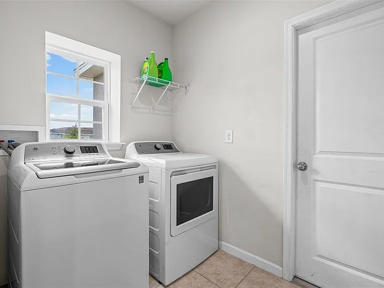 10966 High Noon Trl — Photo 28
