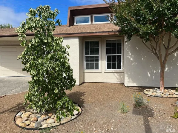 1023 Damon Court, Santa Rosa, CA 95401