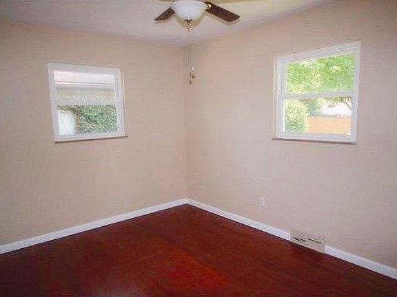 1st bedroom