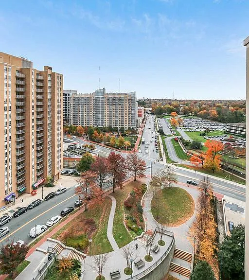 5500 Friendship Blvd #2010 — Photo 2