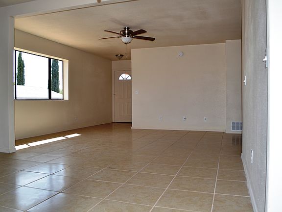 3rd image of 2242 N Escuela Vw