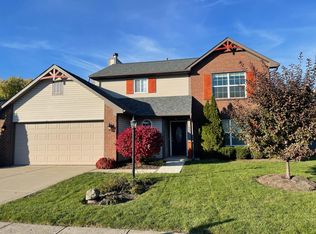 554 E Pine Ridge Dr, Westfield, IN 46074