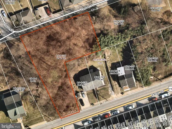 403 Valley Rd, Coatesville, PA 19320