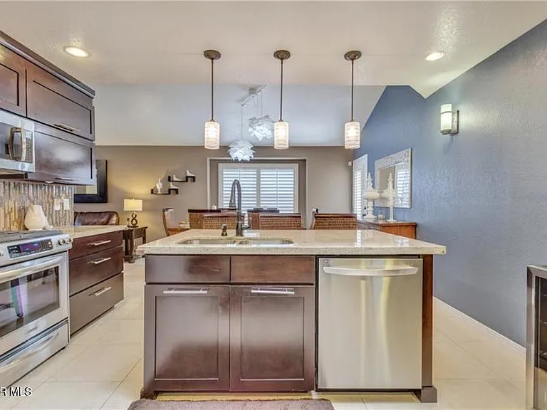 7067 Crown Ridge Dr — Photo 19