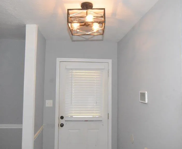 4624 Daugette Dr NW — Photo 2