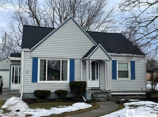 93 Mayfield Ave, Tonawanda, NY 14150