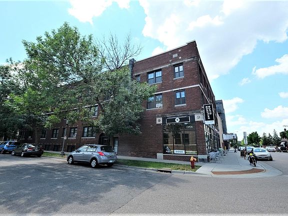 4th image of 241 Brimhall St #C2hdj528g