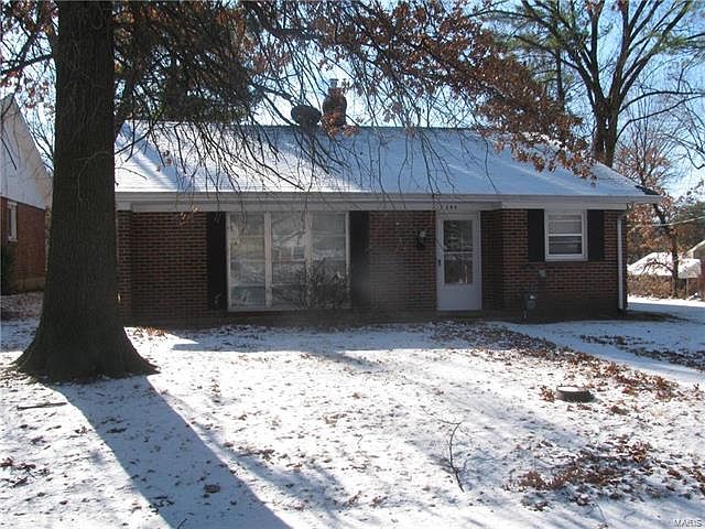 2nd image of 7344 Lynn Ave