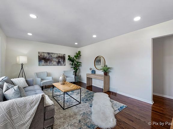 4th image of 1329 Hirsch Ave