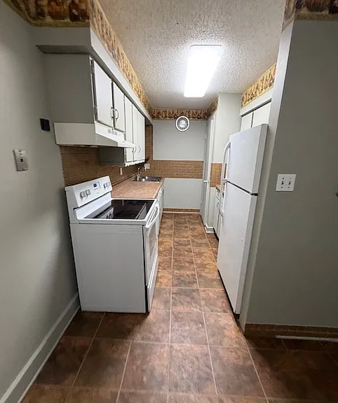 3105 Heritage Dr #6 — Photo 1