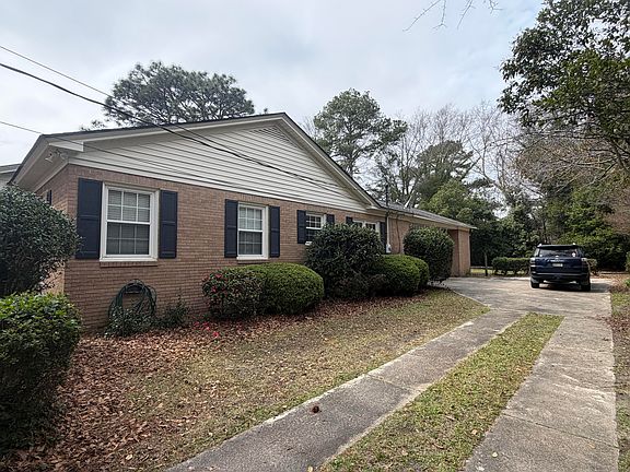 5th image of 115 Adams Ave