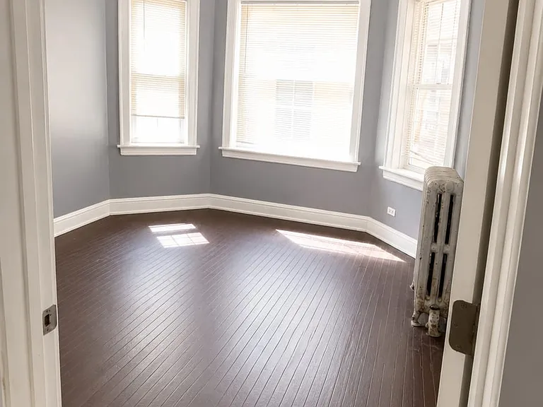 8120 S Drexel Ave #2W — Photo 1