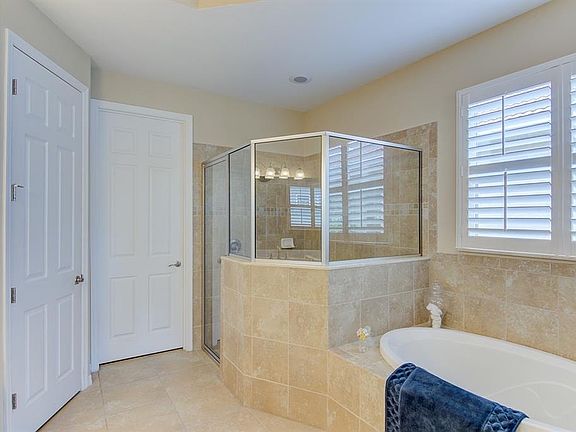 3rd image of 11543 Blackfin St