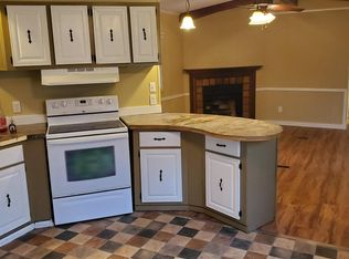 6 Bishop Ct, Mount Vernon, IL 62864
